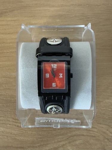 SWATCH SQUARE 007 VILLAIN COLLECTION " XENIA ONATOPP " - 2008 (Ref. SUBB122) - Bild 3 von 8
