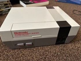 Nintendo Entertainment System NES Version Console Control Deck, Boxed