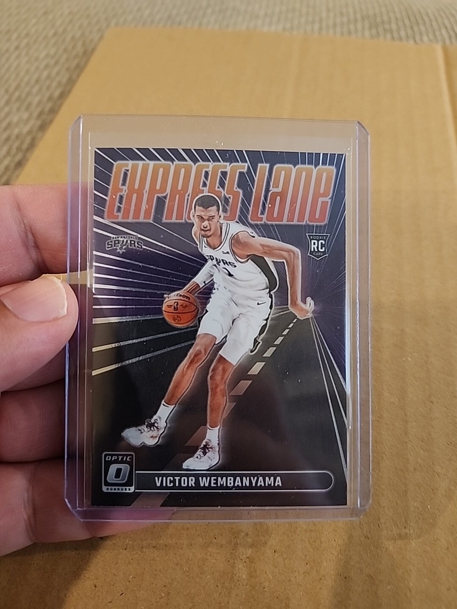 VICTOR WEMBANYAMA 2023-24 Optic Express Lane Insert Purple Rookie