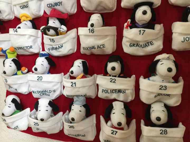 SNOOPY EXHIBITION JAPAN 2001 置物 2001 McDonald's Japan x PEANUTS SNOOPY Happy set Collection