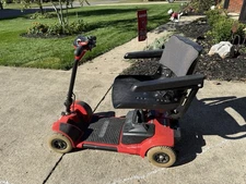 Pride Mobility Go-Go Elite Traveler Plus 4-Wheel Mobility Scooter