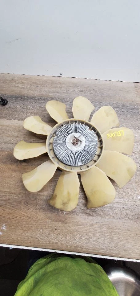 Fan Clutch With AC Fits 97-06 FORD E150 VAN 1091725 Foto 3 de 4