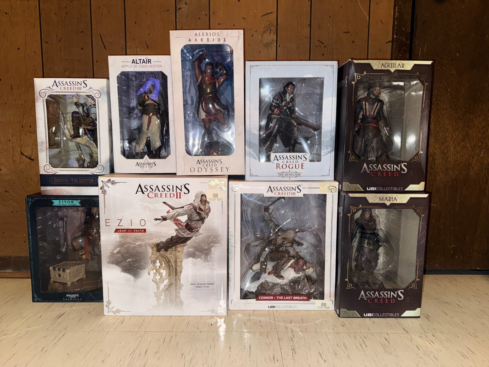 Estatuas Ubicollectibles de Assassin's Creed