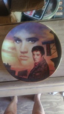 Elvis Presley Heartbreak Hotel  My Heart Is Broken  Collector Plate