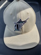 Florida Marlins 2003 World Series Champion Hat / MLB Pro Standard Adjustable