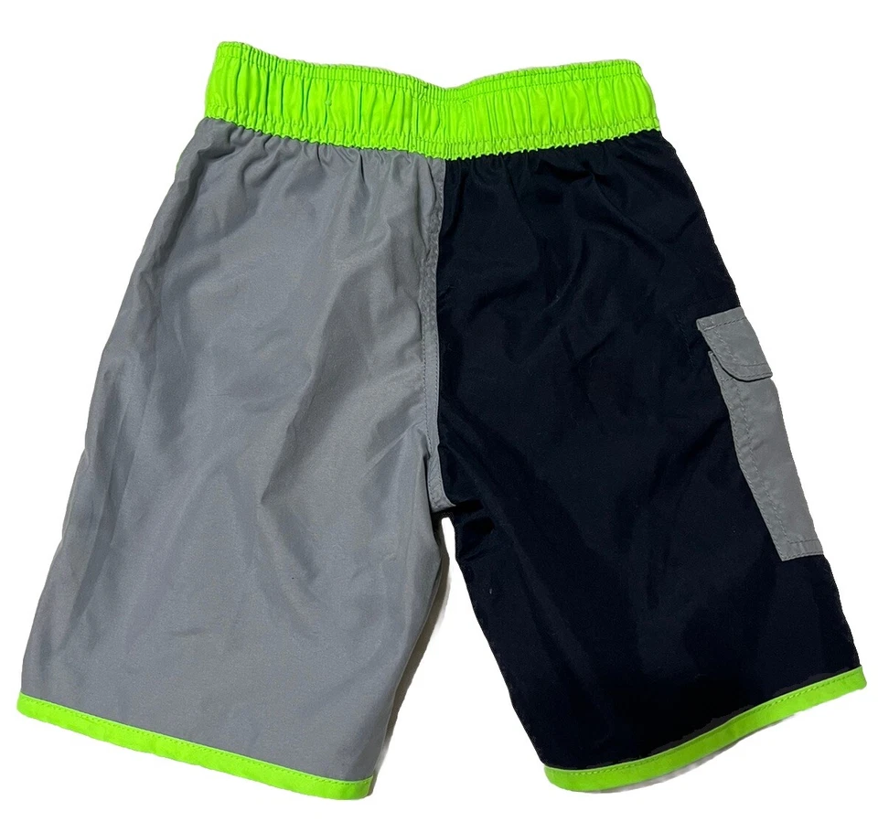 Bañador de playa para niños The Children's Place talla 5-6 Foto 3 de 4