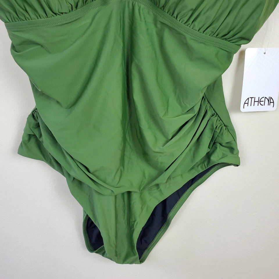 Maiô Feminino Athena 16 Verde Oliva Shirred Maillot One Piece Novo - Imagem 3 de 4
