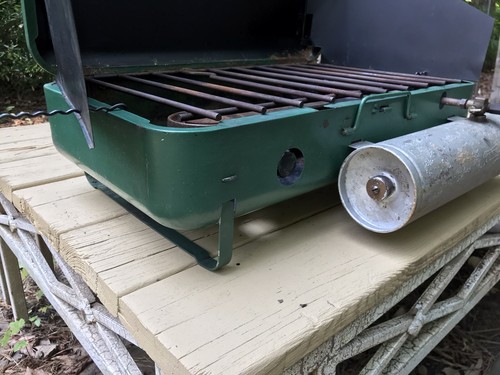 Vintage Coleman Model 419 Two Burner Camping Stove Rare Find from 1941 - Picture 15 of 22