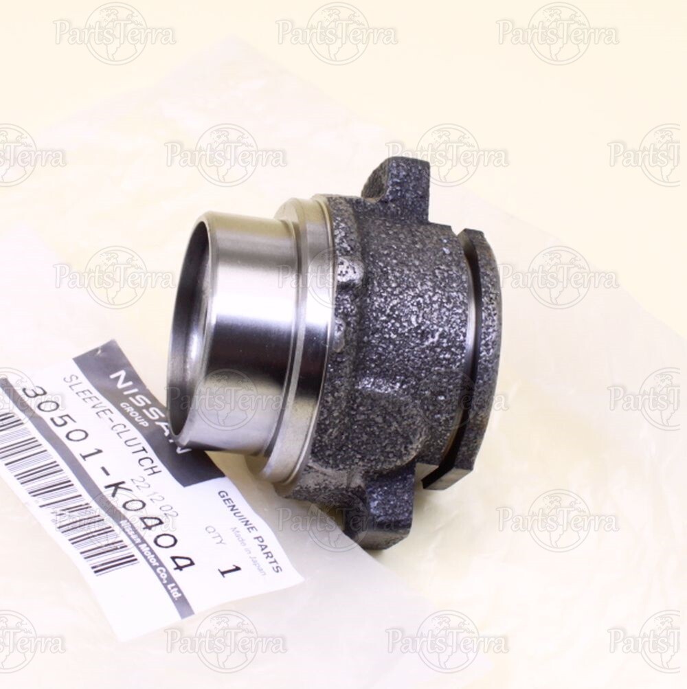 2004 Nissan Frontier Xterra Clutch Release Sleeve | 30501K0404