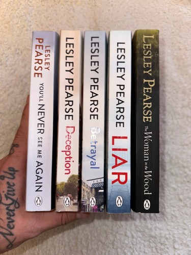 Lesley Pearse Book Bundle - Romance, Bravery, Chic-Lit, Feel Good, Love - Picture 9 of 24