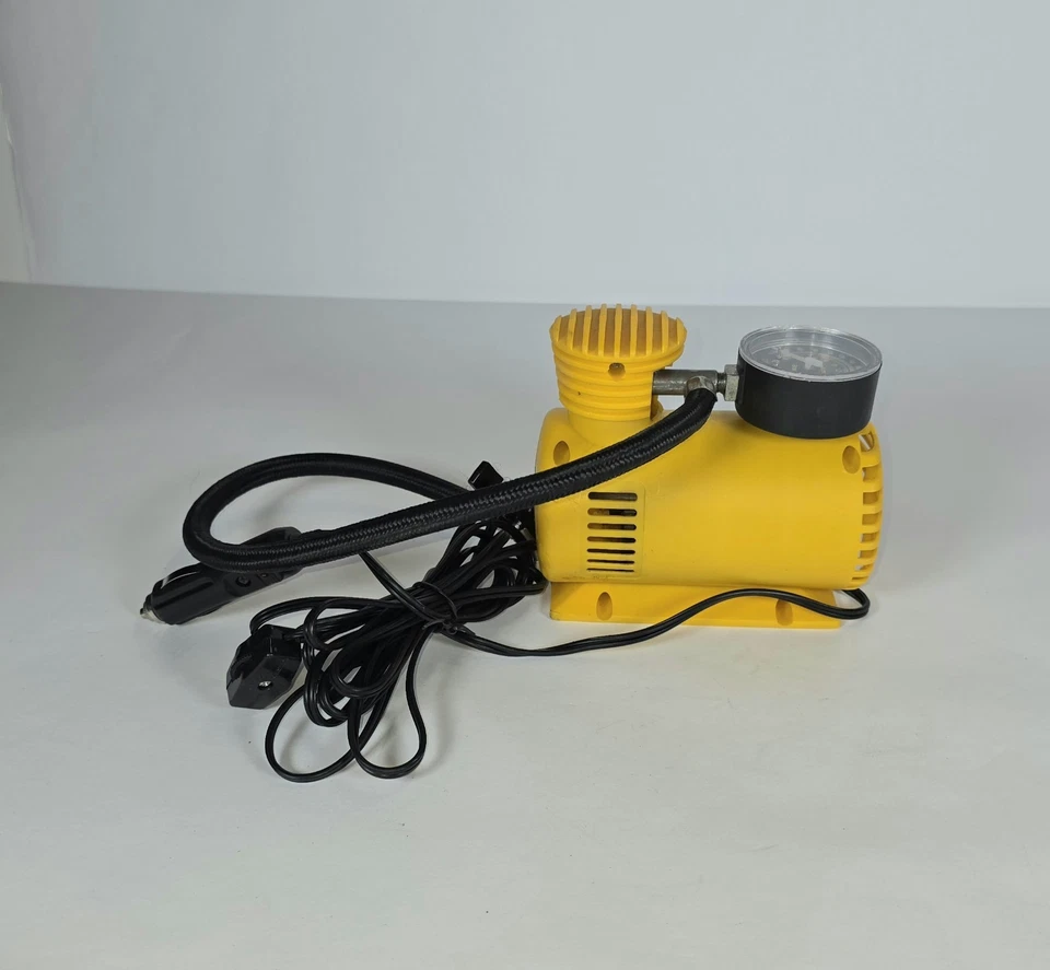 Compressor de ar portátil A&M inflador 12V DC isqueiro de carro 250 Max cor amarela  - Imagem 2 de 4