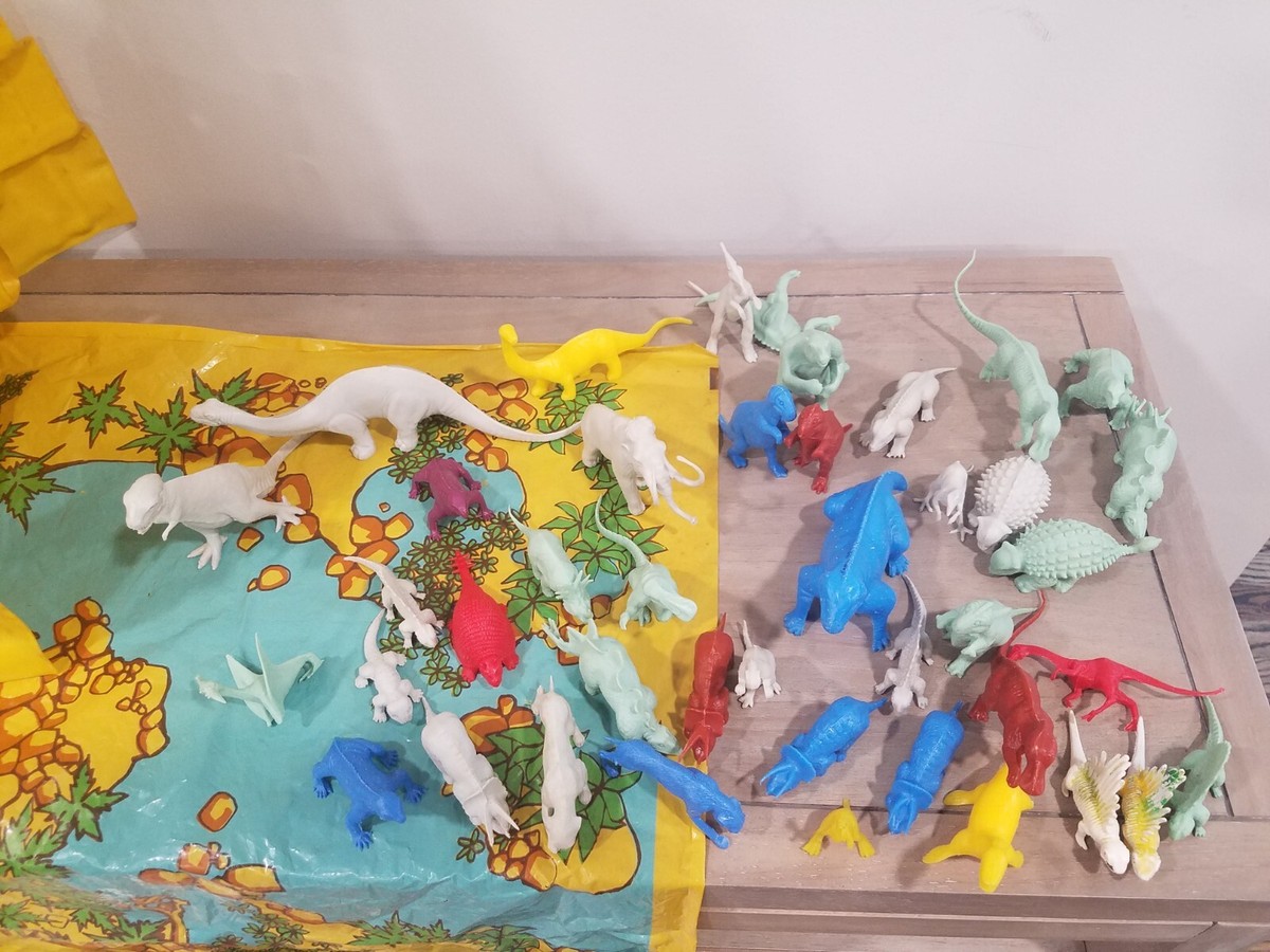 OLD MOUNTAIN3点セット おまけ Marx Toys WITH BOX Prehistoric Mountain Play Set #3414 Dinosaurs