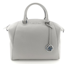 michael kors riley medium