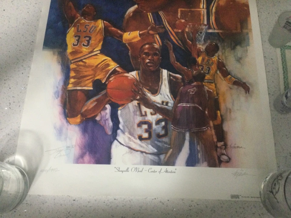 Shaquille O'Neal FIRMADO Litografía LSU Kim Fujiwara Centro de Atención 1410/1992 GMI Foto 2 de 4