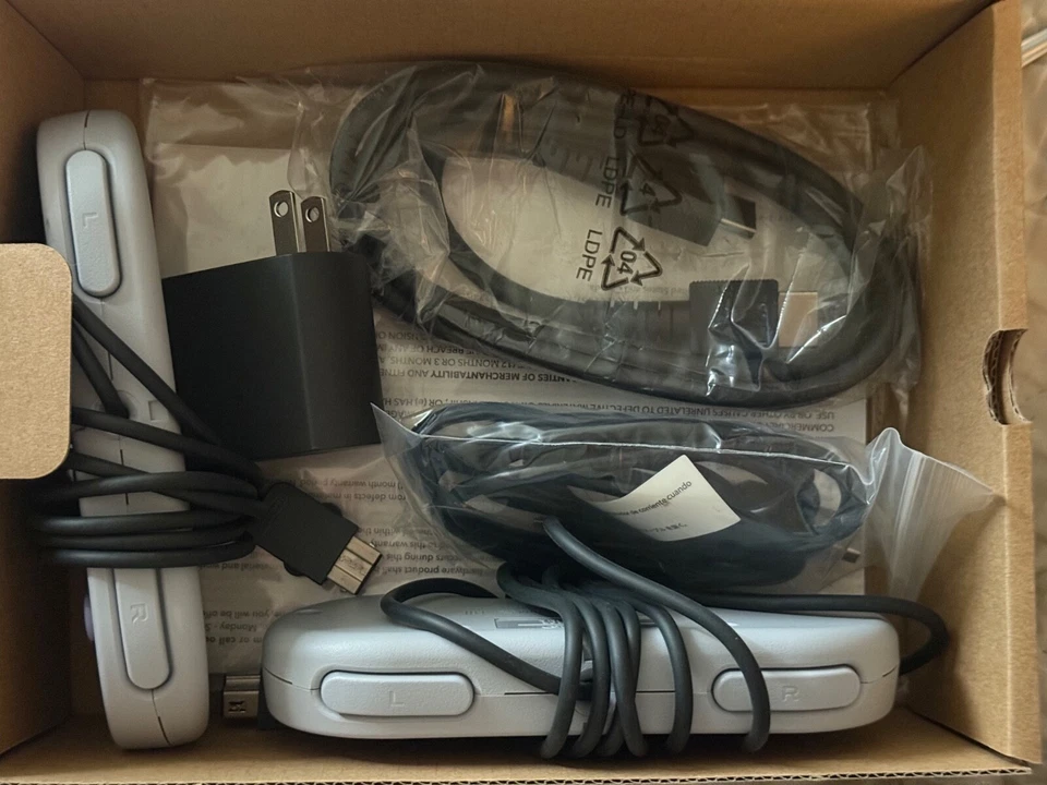 Nintendo Entertainment System NES Classic Edition Console BNNU ***AUTHENTIC*** - Image 3 of 4