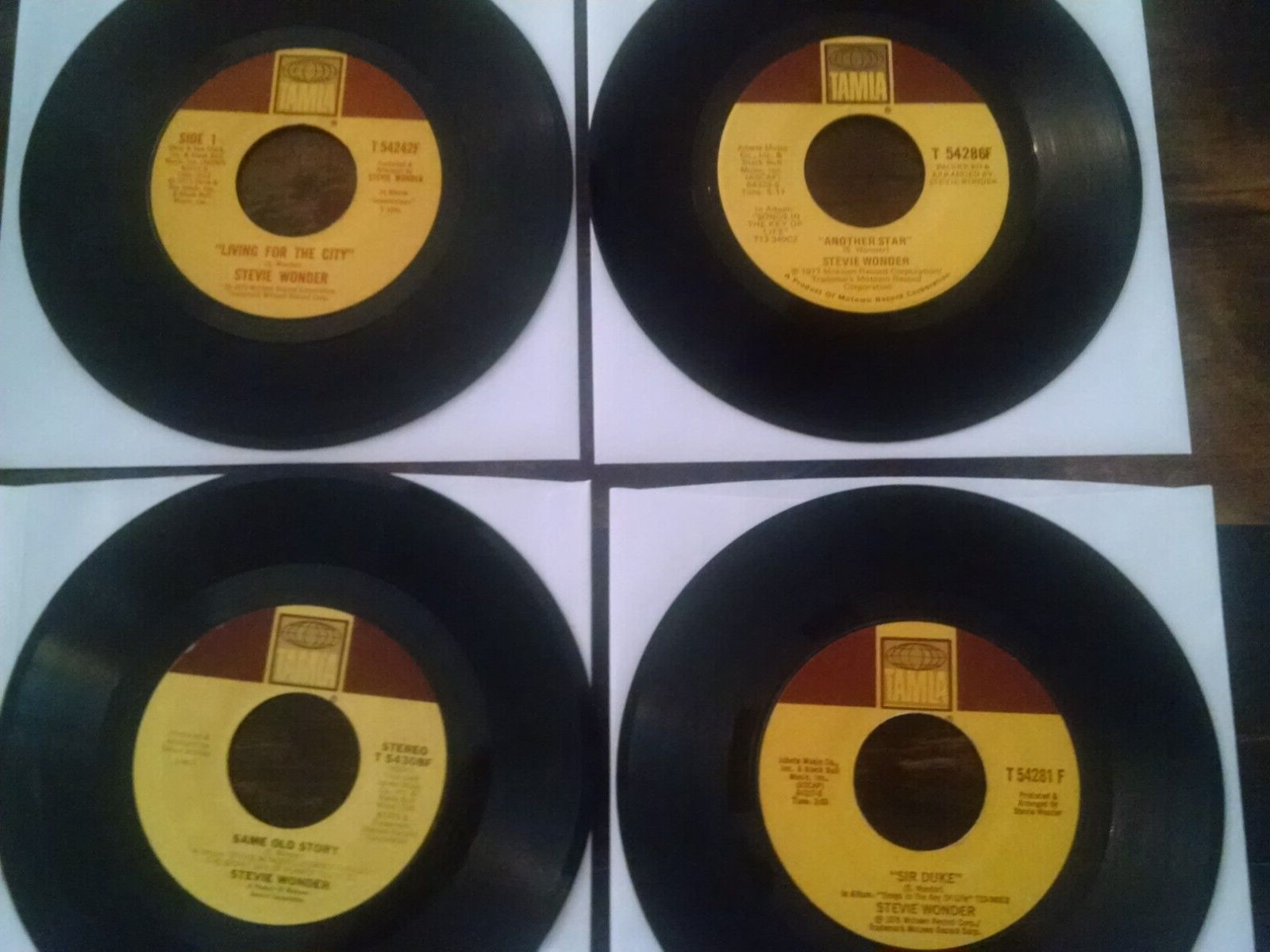 Stevie Wonder four 45 rpm vinyl records VG+ condition
