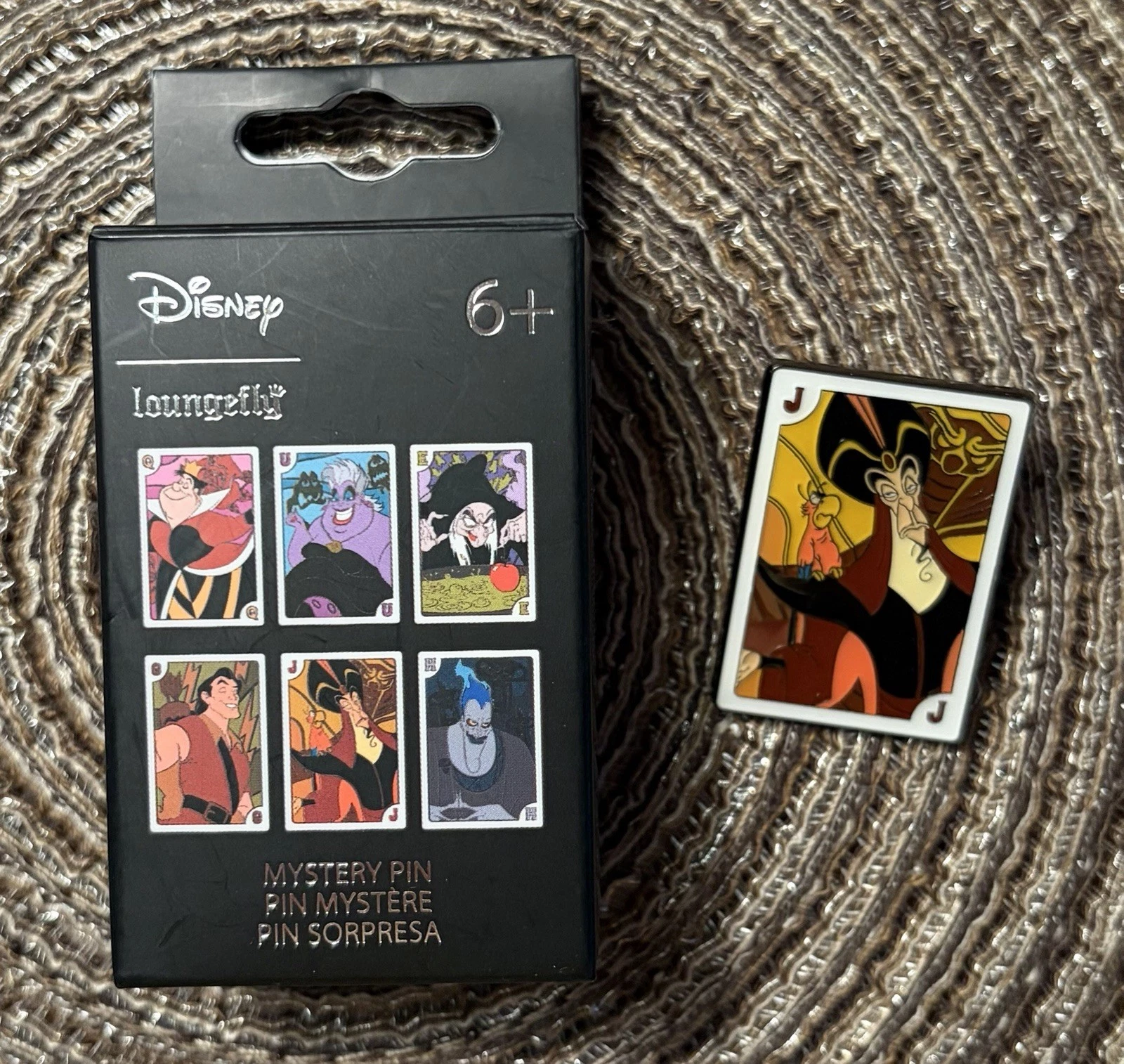Loungefly Disney Villains Playing Cards Enamel Pins - Jafar (w/ Box)