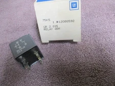New NOS GM Relay 12088592 (1) Multiple GM applications Car Truck  Multiple use