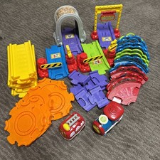 VTech Go Go Smart Wheels Train Engine and Interchangeable Track pieces Works