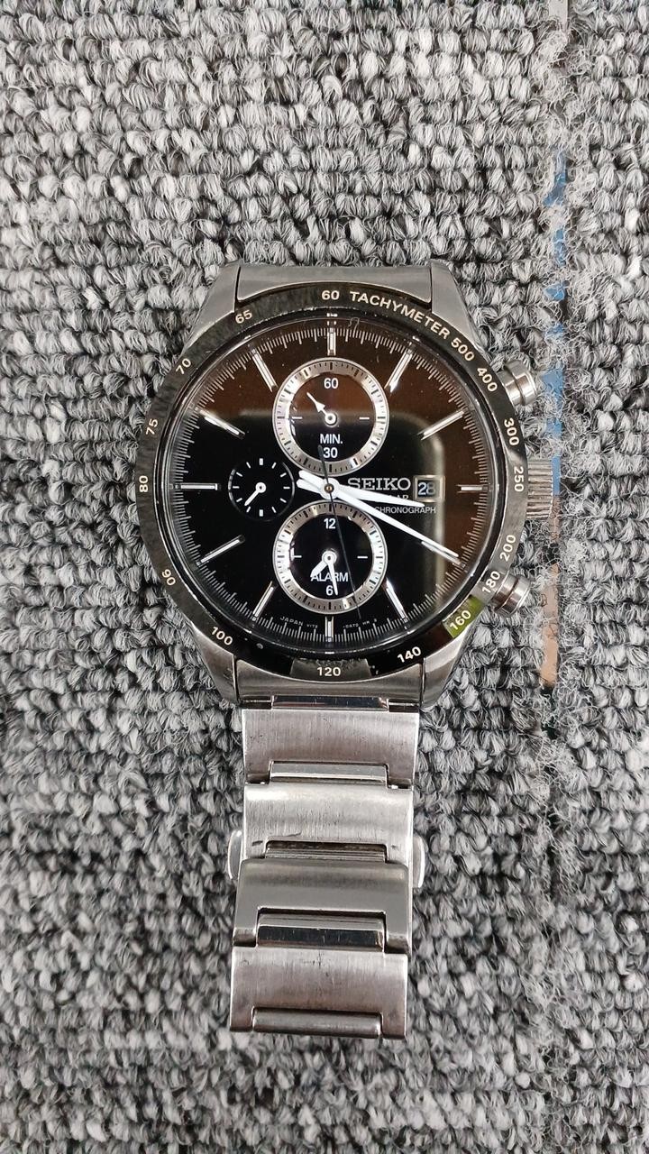 SEIKO V172-0AP0 Solar Quartz - Gem