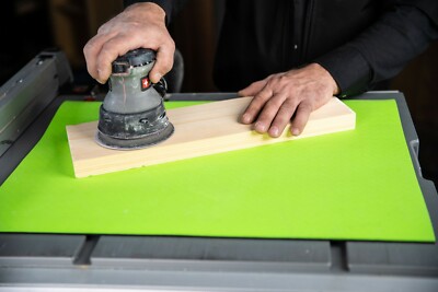 Bow Products BM1824 Workshop Bench Mat 18  x 24 