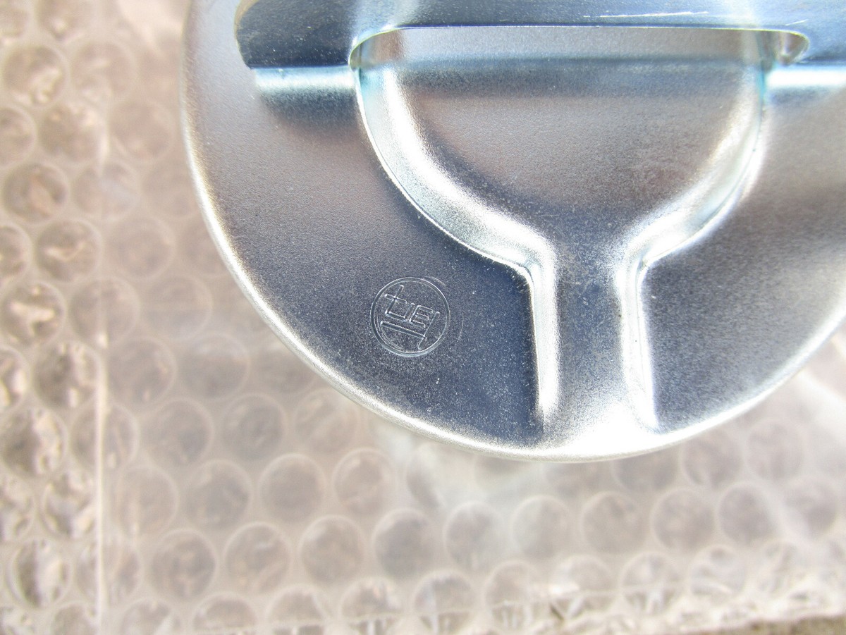 Fj40 Parts Oil Filler Cap For Toyota Land Cruiser FJ40, FJ45, FJ55