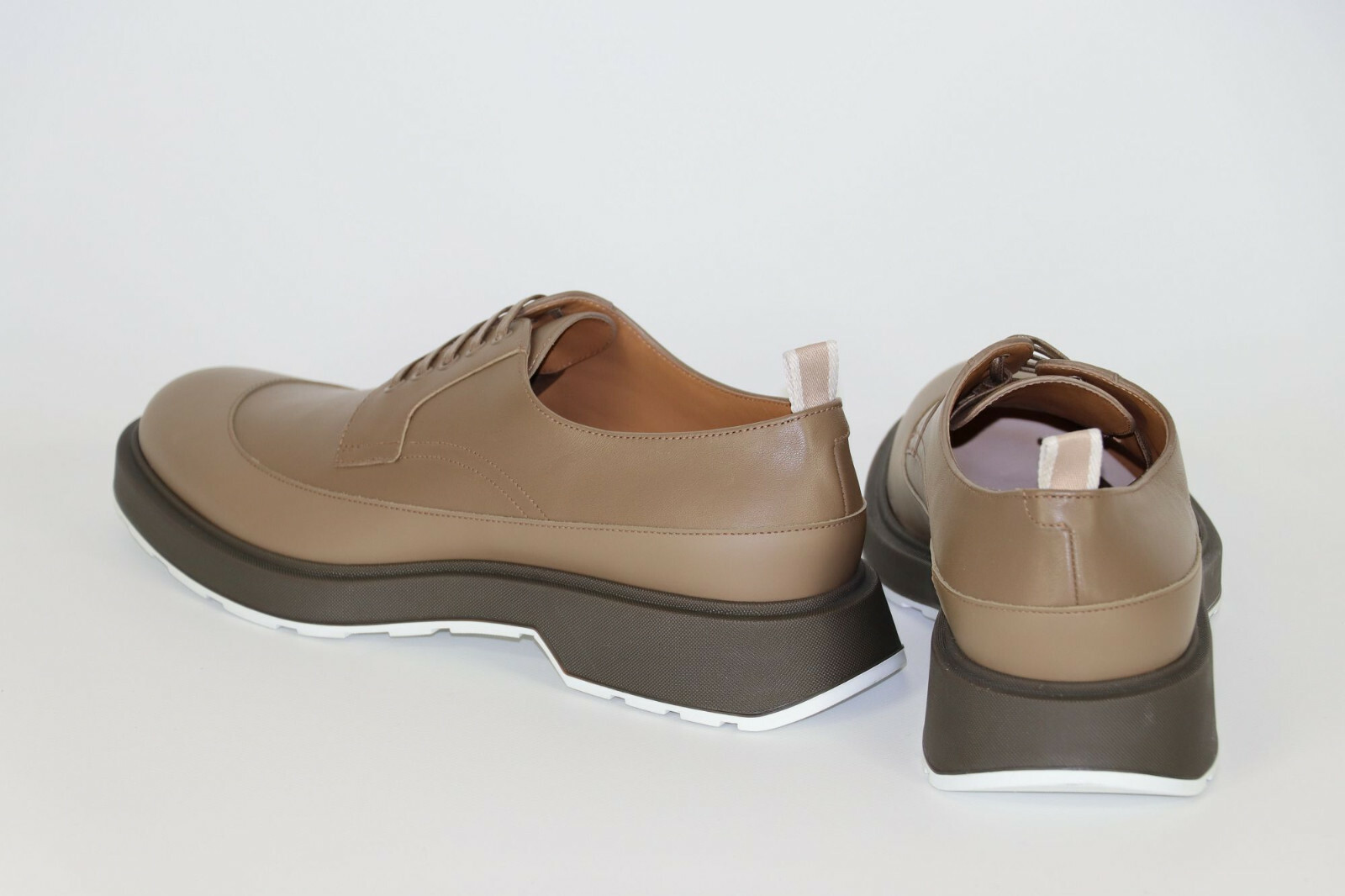 SAOLA Scarpe eleganti HUGO BOSS mod. Gladwin_Derb_lt taglia 44 US 11 marrone chiaro pastello