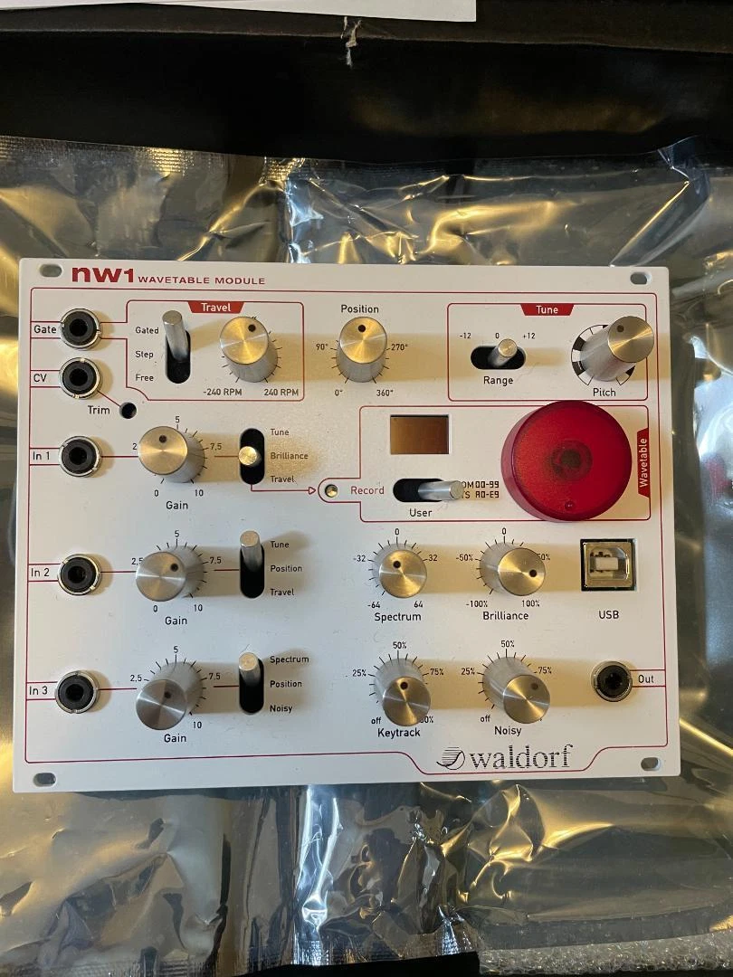 MINT Waldorf nw1 oscillator module Eurorack