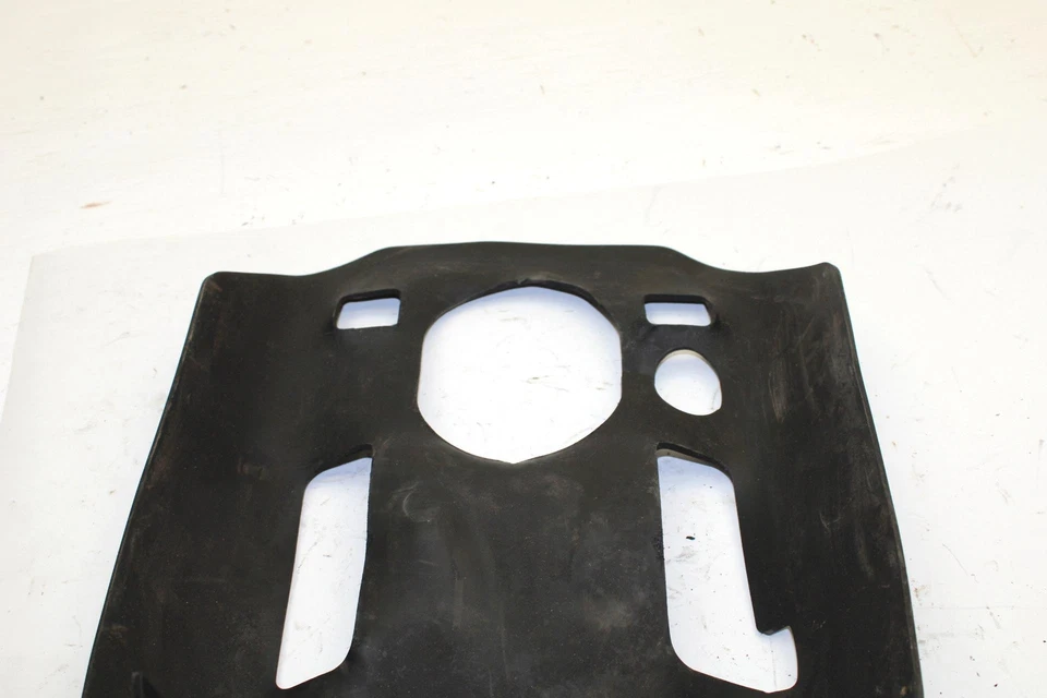 Suzuki Quadrunner 250 1988 OEM tanque de gasolina guardabarros 47157-19B11 AS18 Foto 3 de 4