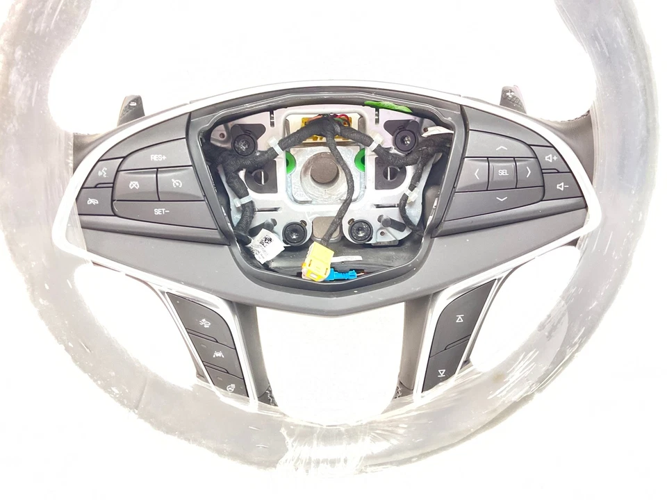 2016 2017 2018 Cadillac CT6 steering wheels W/OPTION BLACK 84204461 - Image 3 of 4