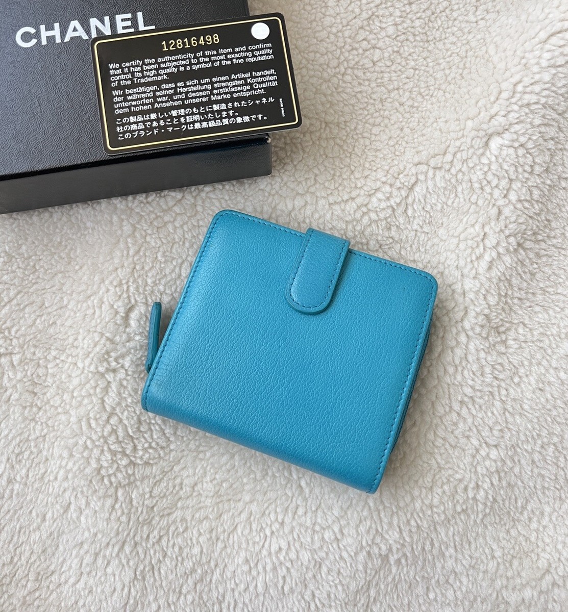 Auth Chanel Camellia Silver Mini CC Logo Turquoise Blue Compact