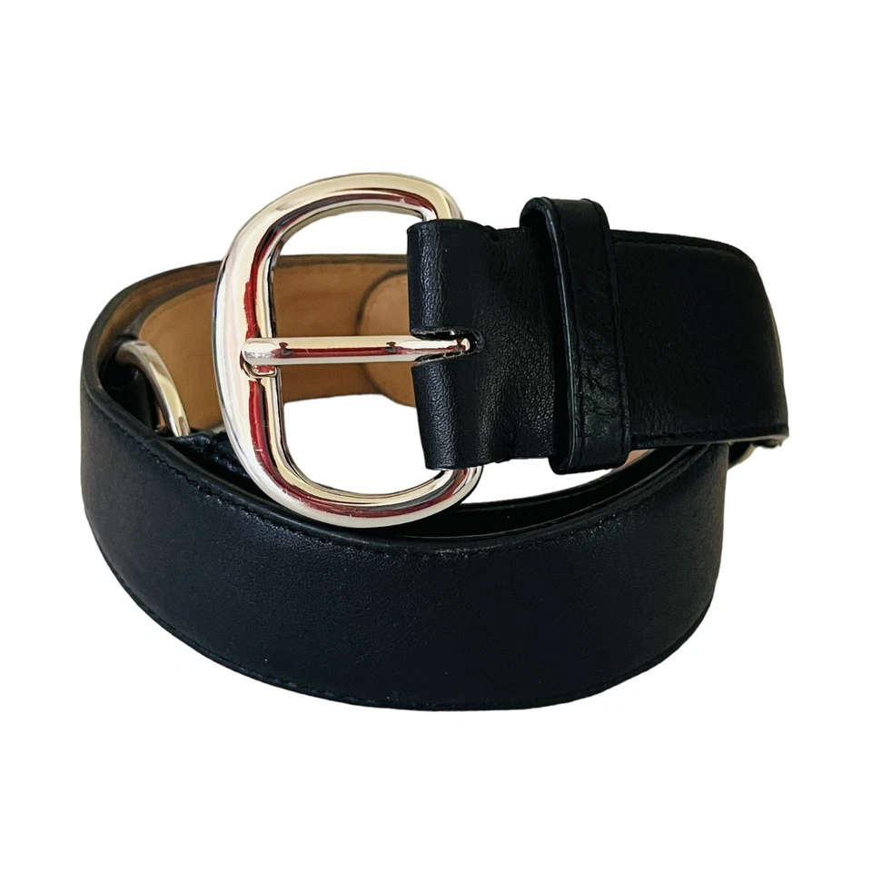 Cinturón Ann Taylor de cuero negro con doble anillo para mujer grande hebilla plateada y diseño Foto 2 de 4