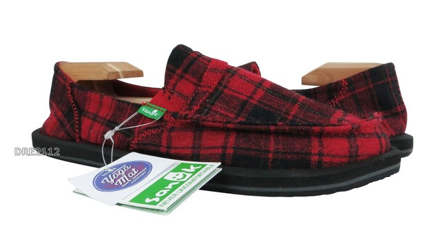 sanuk plaid shoes