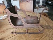 Vintage Style Metal Rustic Christmas Santa Sleigh Sled Crate And Barrel 606-452
