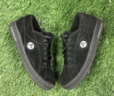 Vintage Airwalk The One T Triple Black Suede Skateboarding  display picture 2