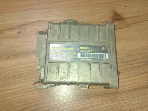 Volkswagen Golf 1988 ECU Engine Computer (Engine Control Unit) 811 #71061-39