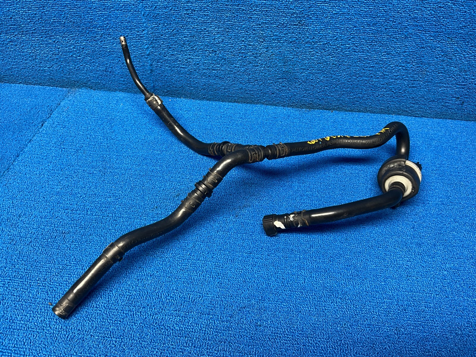 2006 2010 BENTLEY CONTINENTAL 6.0L EMISSION PURGE VALVE W/ HOSE TUBE