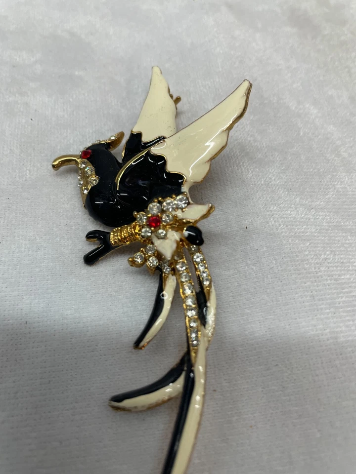 HERMOSO BROCHE PRENDEDOR GRANDE AUDAZ ESMALTE NEGRO Y CREMA Y PEDRERÍA PÁJARO ANIMAL Foto 4 de 4