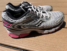 Saucony Ride 4 Running Shoes size 9 Womens Lace Up Sneakers 10116 Pink Active