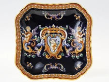Gien Faience Renaissance Style Decorative Plate, Vide-Poche, French Earthenware
