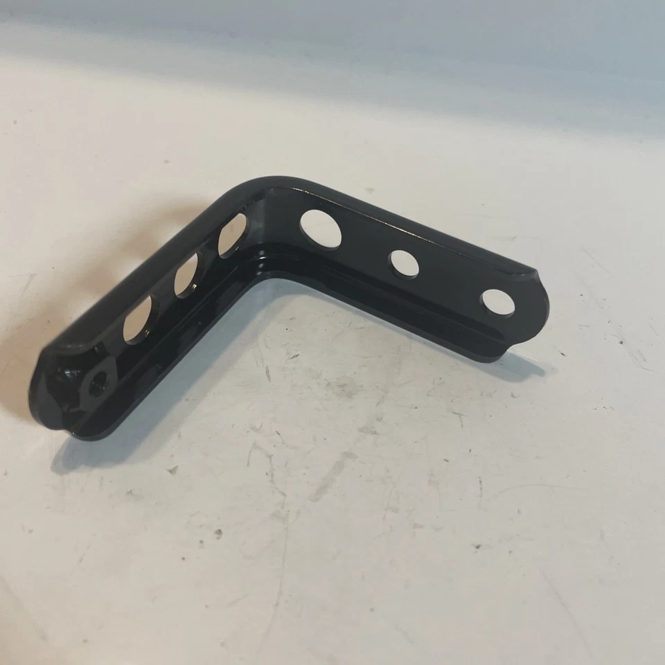 Guardabarros trasero Stay 2 29U-21614-00 NOS OEM 83 Yamaha Tri Moto 225 Ytm225dx OEM Foto 3 de 4