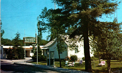 Grass Valley, California - Stay the night at Sierra Motel and Apartments - 1950s
