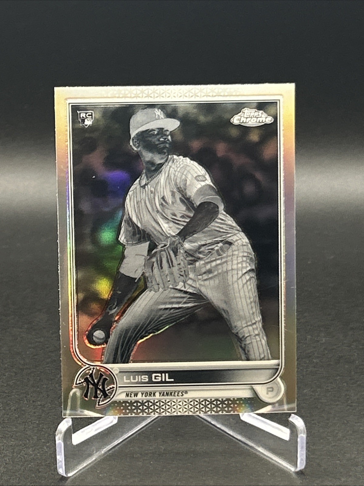 2022 Topps Chrome: #202 Luis Gil Negative Refractor RC