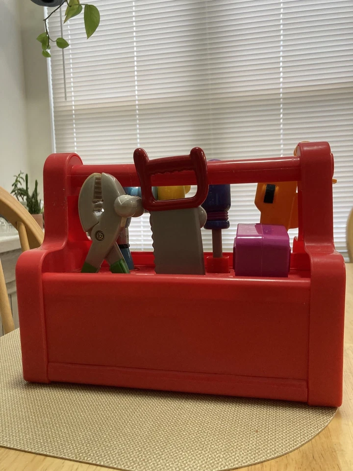 Handy Manny Singing Dancing Toolbox With 7 Tools  - Image 4 of 4