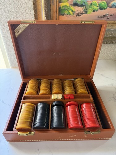 Metro Games New York Vintage Poker Chip Set Bakelite Chips & Dice Leather Case