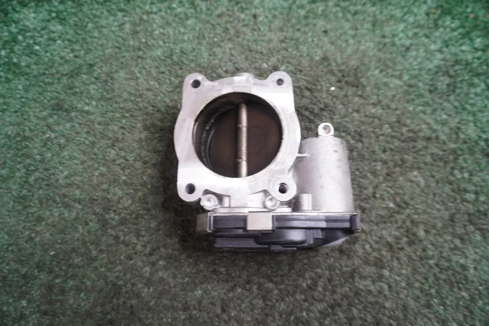 Chevrolet Malibu 2013 2014 2,5 L carrocería del acelerador fabricante original 126 k millas 12627217DA Foto 2 de 4