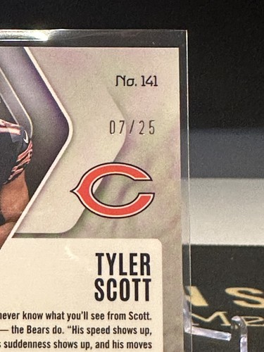 2023 Panini Phoenix - Green Wave #141 Tyler Scott /25 (RC) - Picture 3 of 3