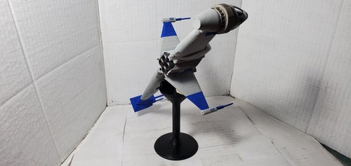 Star Wars Rebel B-Wing Fighter Model 3D Printed with stand - Picture 4 of 7