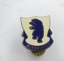 USA School Pin Badge Hopi high School 30 x 24 mm v2