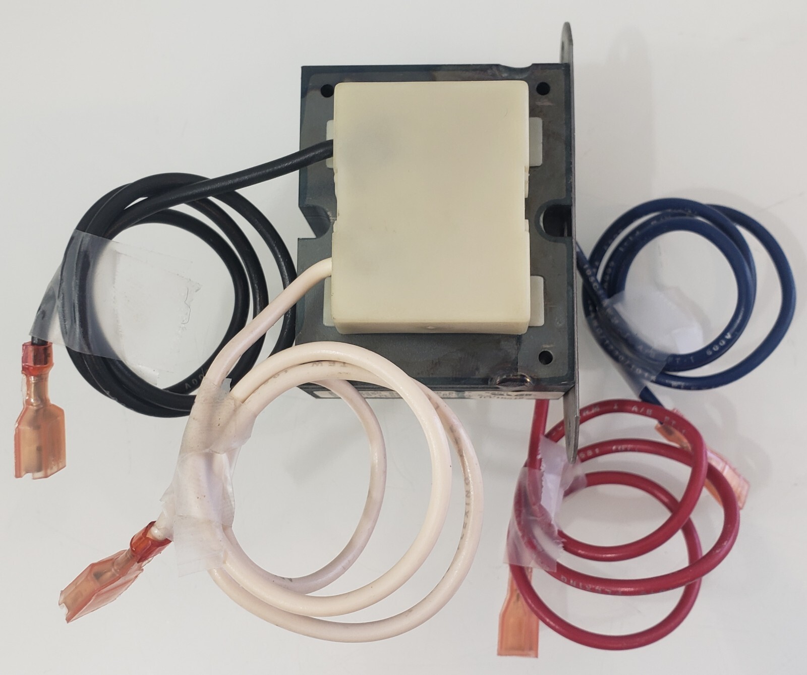 Bryant Carrier Payne Ht01bc115-d 120v/24v 40va Transformer Be111640gdd for  sale online | eBay